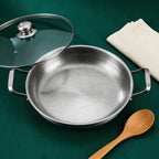 Titanpfanne mit Doppelgriff 30 cm – handgehämmert