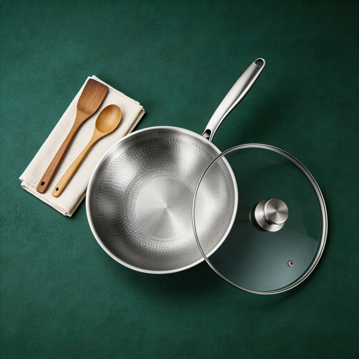 Titan-Wok 30 cm – handgehämmert