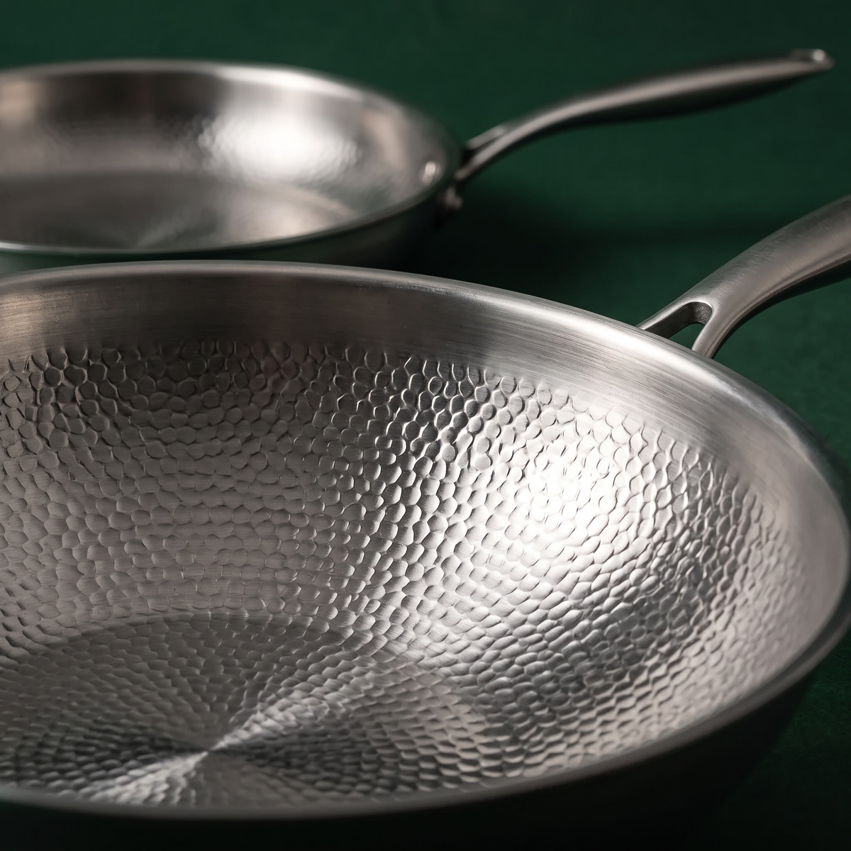 Titan Wok & Pfannen-Set mit Küchenhelfern – 26 cm
