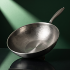 Titan-Wok 30 cm – handgehämmert